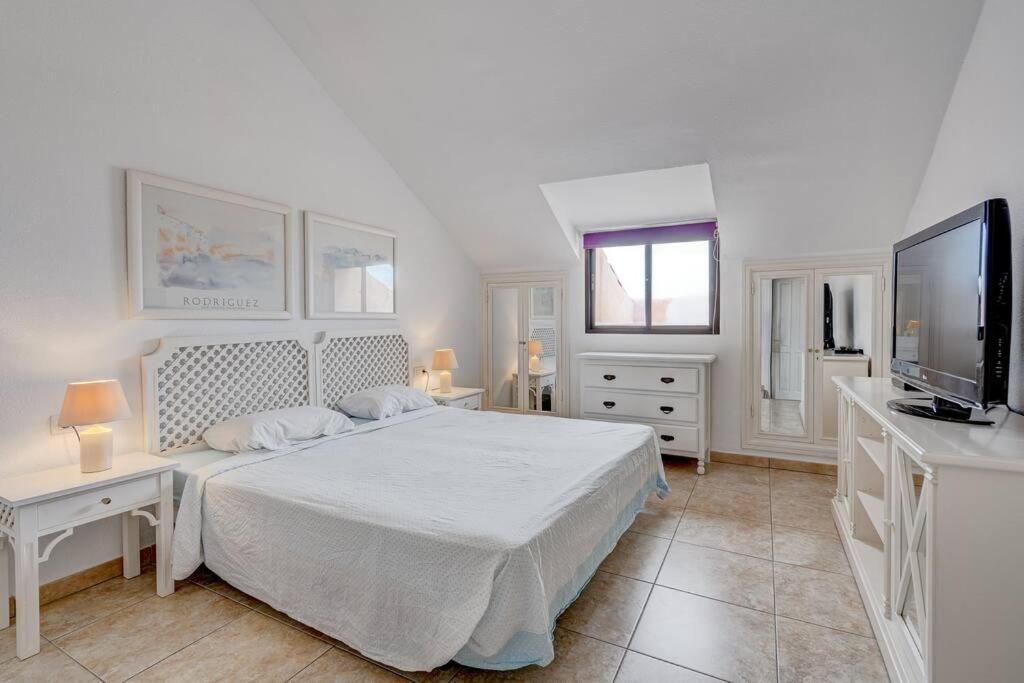 Royal Garden - 2 Bedroom Playa de las Americas  Luaran gambar